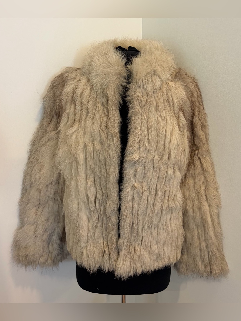 Women's Cream Faux Fur Jacket - Luxe Short Coat